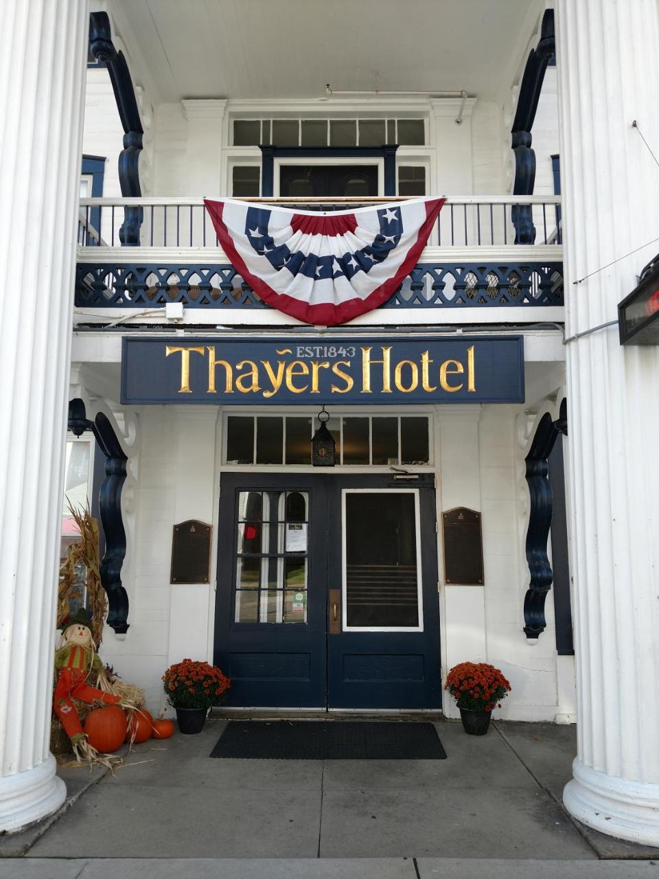 Thayers Inn Littleton Exterior photo